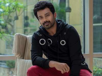 I discuss scripts with my father, but take the final decision myself: Prithvi