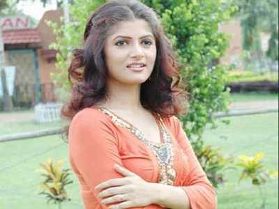 Srabanti Chatterjee to play an actress in her upcoming thriller?