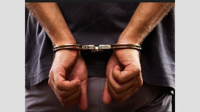 One arrested for stealing watches worth Rs 1.5 cr from Surat showroom