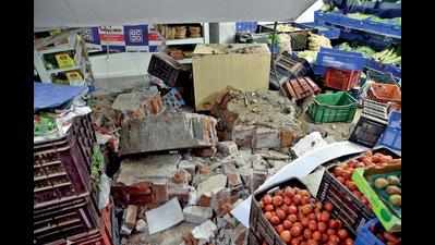 Wall collapse inside Dhiraj Sons mall kills one