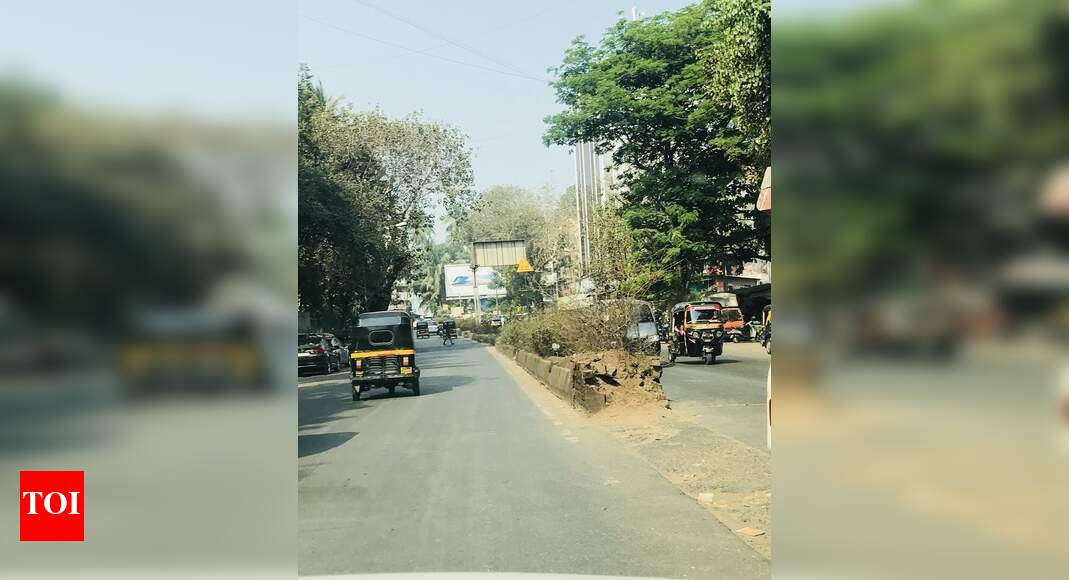 pathetic dividers on posh Juhu Tara Road Times of India