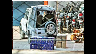 Filmy-style chase: 24 booze boxes recovered from Gypsy