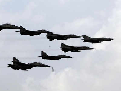 Govt scraps single-engine fighter plan, asks IAF to go for wider competition