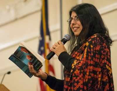 Chitra Banerjee Divakaruni has chosen her top 10 stories