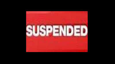 Melshanthi suspended for accepting 20 as dakshina