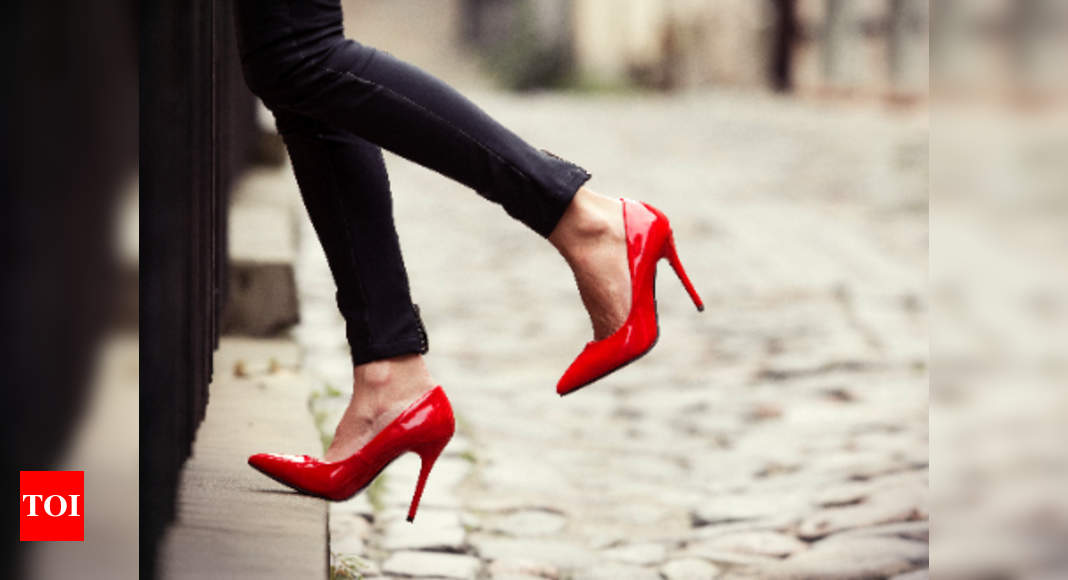 In love with heels? Here are some tips for you - Times of India