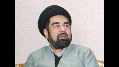 Shia cleric Kalbe Jawad claims he got threat call for speaking against terrorism