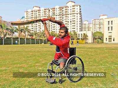 Para-athletes hit sixes in Gurgaon