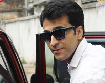 It's been challenging to slip into an aged Byomkesh's character: Abir Chatterjee