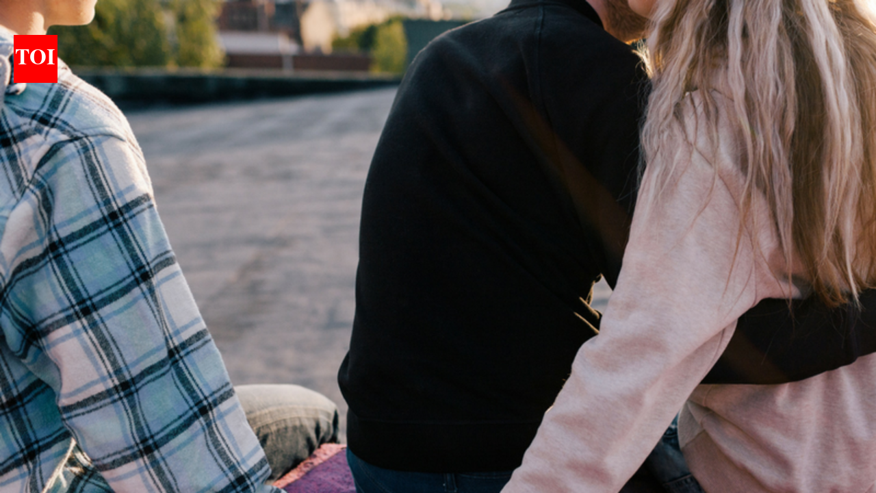 5 people reveal how they caught their partner cheating on them