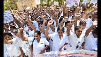 190 nurses attached to government hospitals protest for second consecutive day