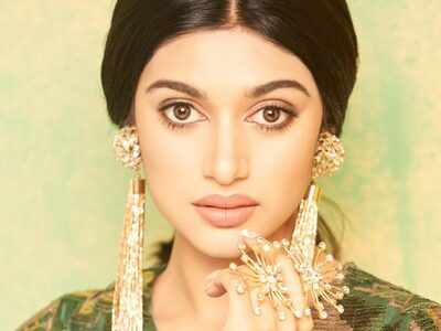 If you like a star, motivate them: Oviya | Tamil Movie News - Times of India If you like a star, motivate them: Oviya | Tamil Movie News - Times of India