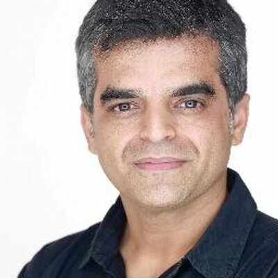 Get ready for a laugh riot with Atul Khatri in Ahmedabad today