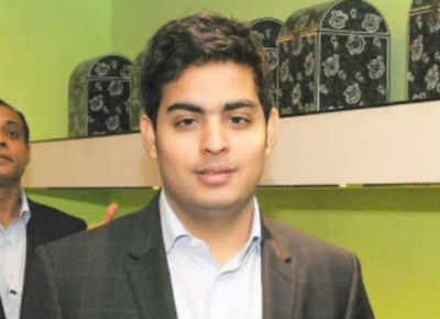 Mukesh Ambani's son Akash to wed Shloka Mehta this year?