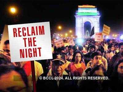 Delhi women come out to reclaim the night