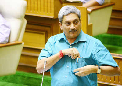 Manohar Parrikar writes to Goa Governor about treatment abroad