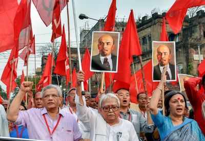 Rivals TMC & Left slam BJP for toppling Lenin statue