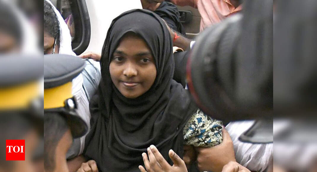 Hadiya case SC sets aside Kerala high court order that annulled Hadiya
