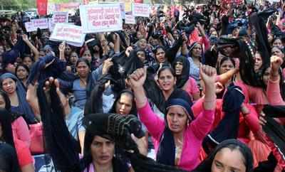 Women’s Day protest for better wages