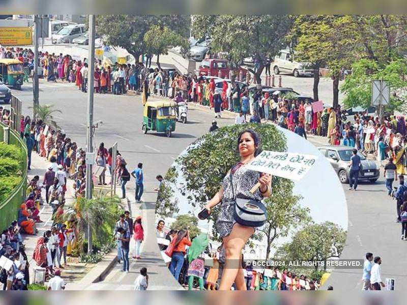 Delhi Forms A Human Chain Against Rape On Women S Day Events Movie News Times Of India