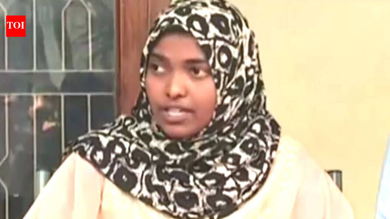 After SC relief, Hadiya meets PFI leaders