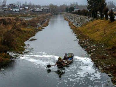 Pollution hits dangerous levels in Srinagar during winters: Study
