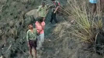 Tamil Nadu: Trekkers still trapped in forest fire, rescue operations on
