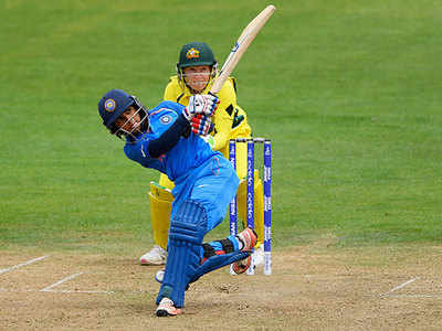 India women all out for 200 against Australia