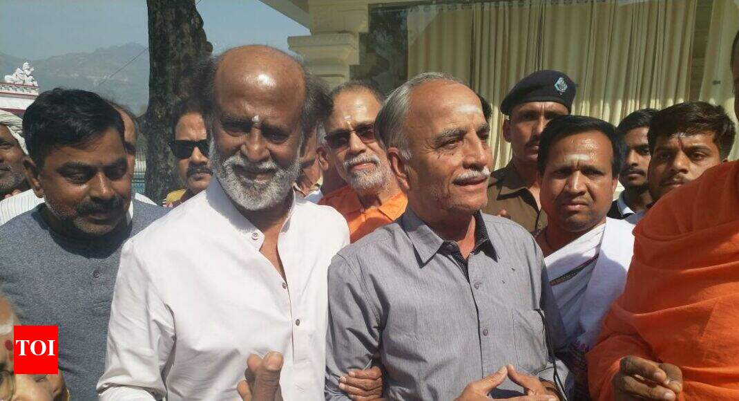 'Not a full-time politician yet', says Rajinikanth after 