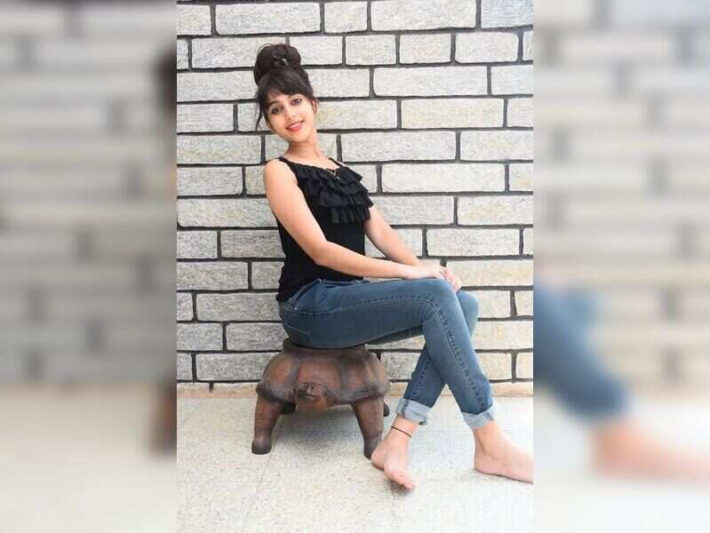 Niveditha Gowda Niveditha Gowda Returns Back To The Small