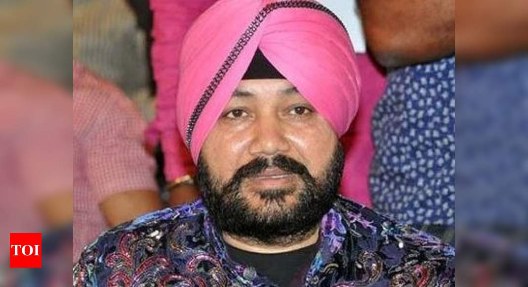 After Hans Raj Hans and Sunny Deol, Daler Mehndi Adds More Star Power to  BJP - News18