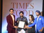 Ayushmann Khurrana awards Jasneet Singh Sahni, Khyati Miglani, Suneet Singh Sahni