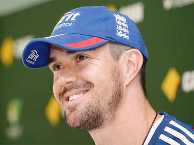 Cricketer Kevin Pietersen confirms retirement on Twitter