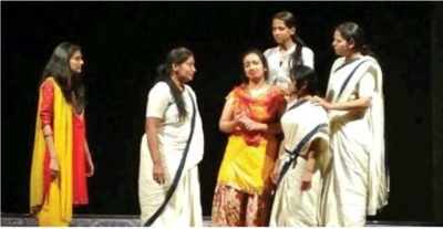 Lalit Kala Bhavan's play won second prize