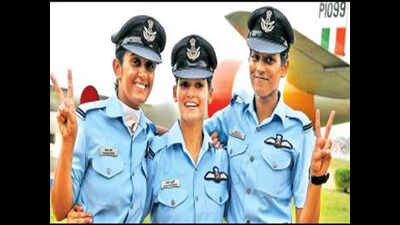 Ambala Air Force: Ambala squadron officer is second woman to fly ...