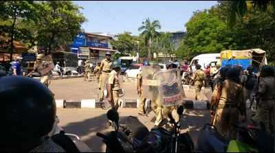 Mining row: Police lathi-charge agitators; traffic restored on NH 17