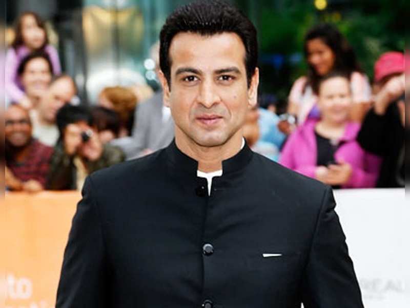 Ronit Roy: Ronit Roy says that he coudn't stick to television just for money - Times of India