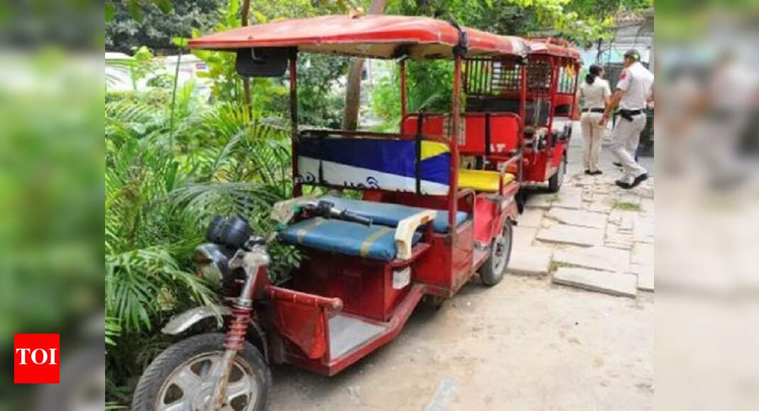 E-rickshaws to ply in Ravenshaw University | Cuttack News - Times of India