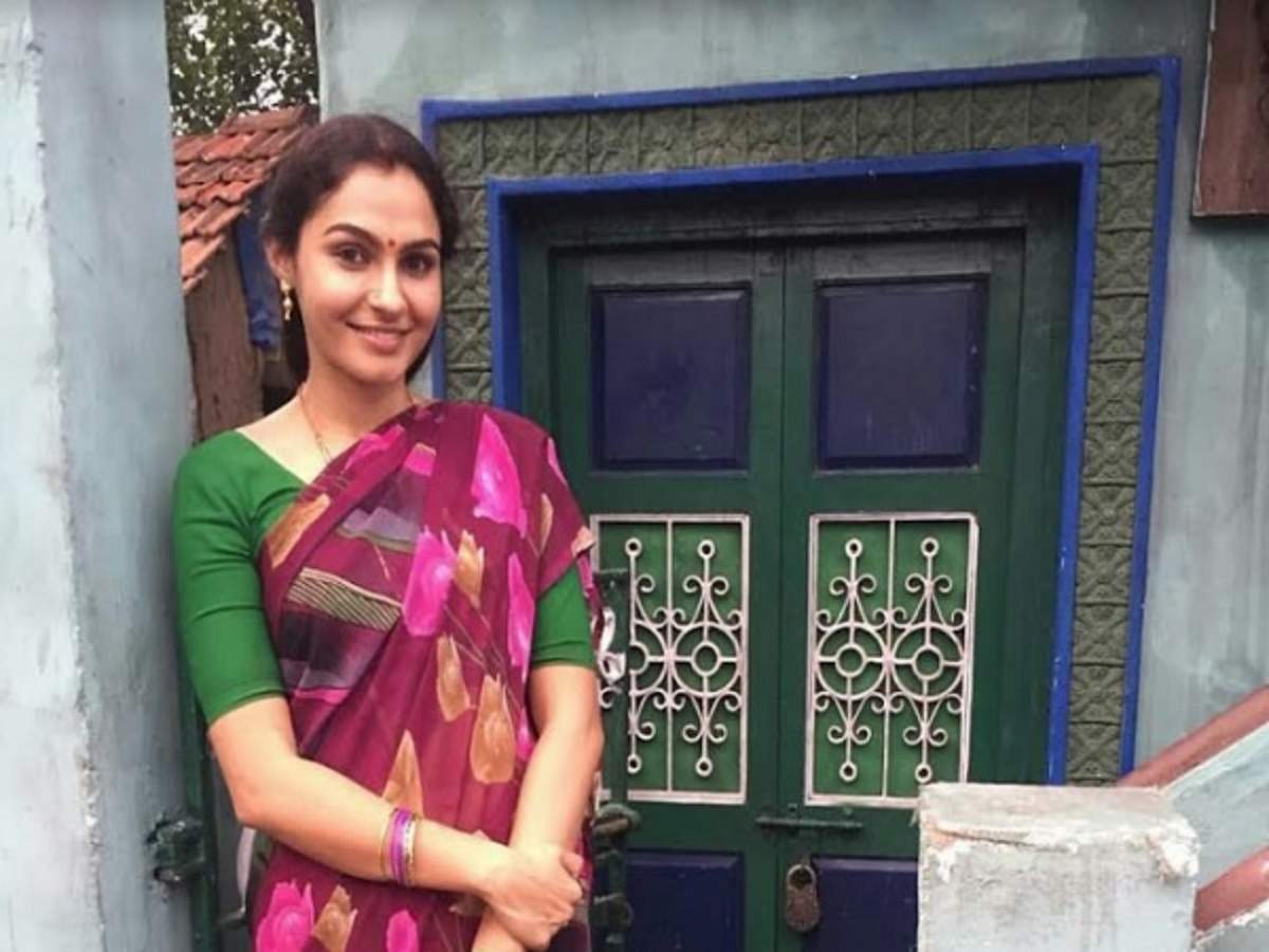 Photo Andrea Jeremiah Gets A New Look For Vada Chennai Tamil Movie News Times Of India