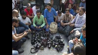 JNU protest: Photojournalist’s camera found, 2 cops suspended