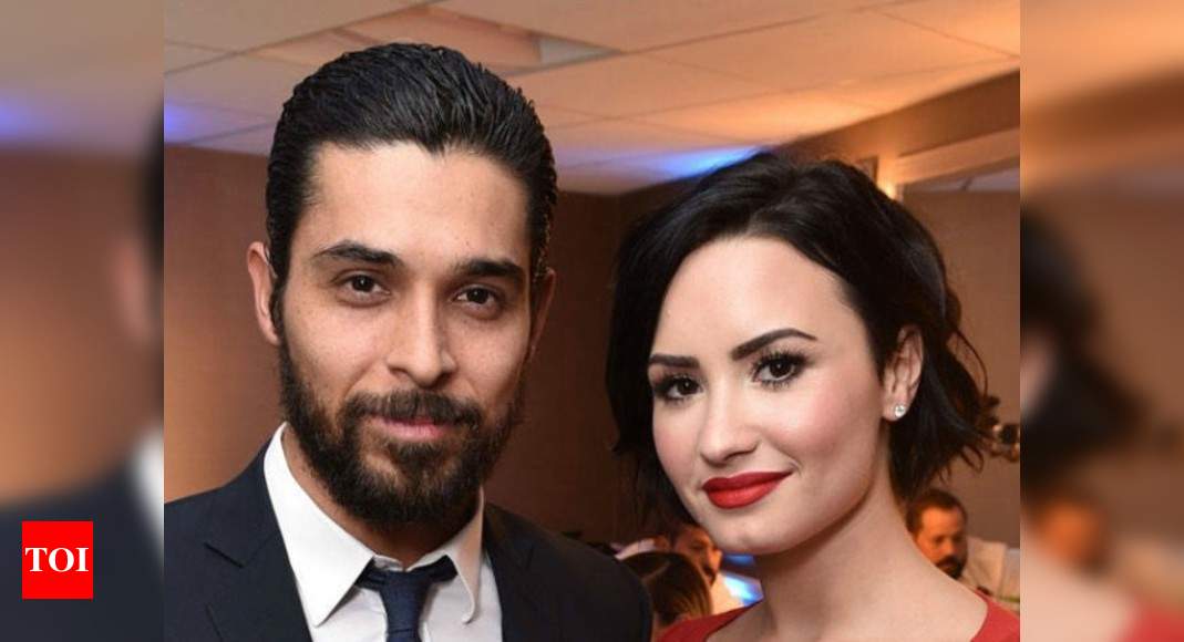 Wilmer Valderrama Says His Former Girlfriend Demi Lovato Is A Hero English Movie News Times Of India