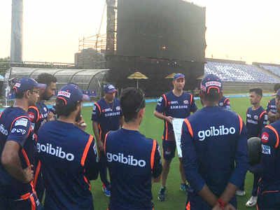 Mumbai Indians begin training ahead of IPL 2018