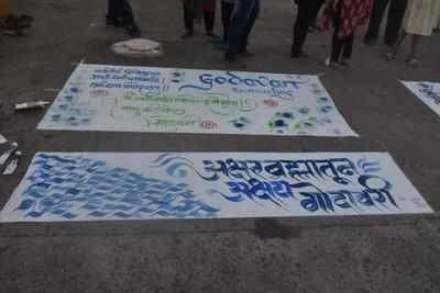 Calligraphy demonstration to spread awareness at Nashik