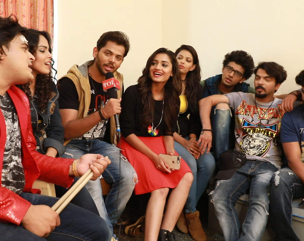 
Phulpakharu gang sings a song for their fans

