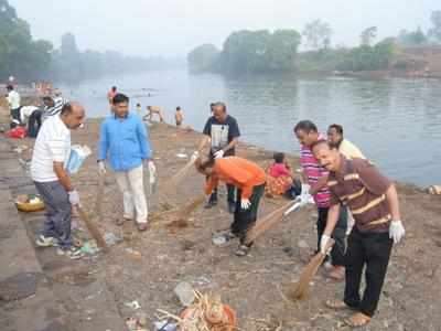 Cleanliness drive held at Panchganga ghat of Kolhapur