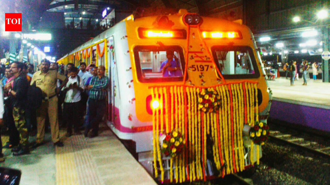 Mumbaikars can now take harbour line trains to Goregaon