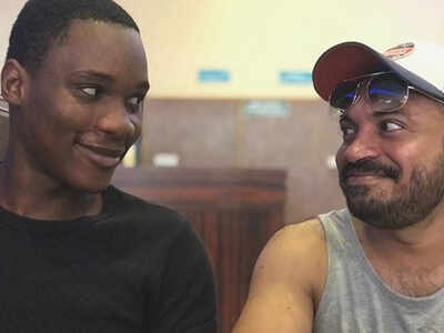 'Sudani from Nigeria' fame Samuel Robinson says the producers of the film haven't paid him the promised remuneration