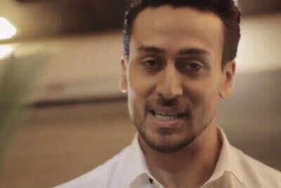 Video: Tiger Shroff can't thank fans enough for the 'Baaghi 2' response