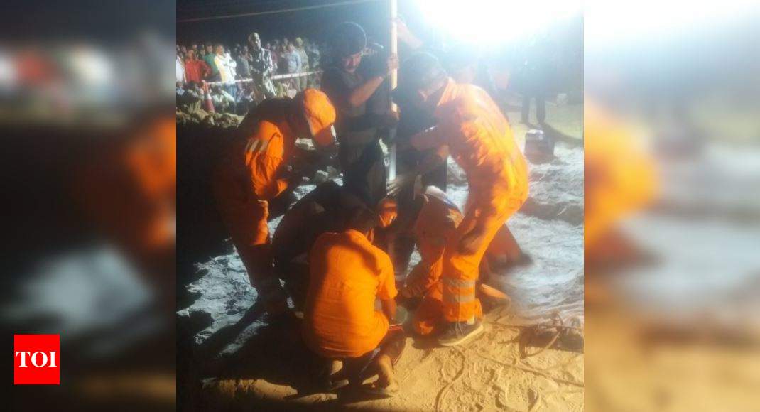 Mirzapur Year Old Girl Falls In Borewell Rescue Operation On Varanasi News Times Of India