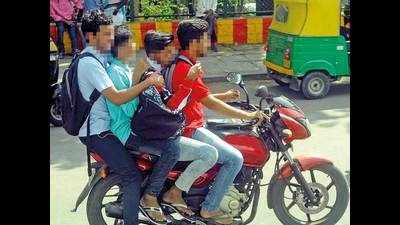 No entry in Gurgaon colleges if driving without helmet